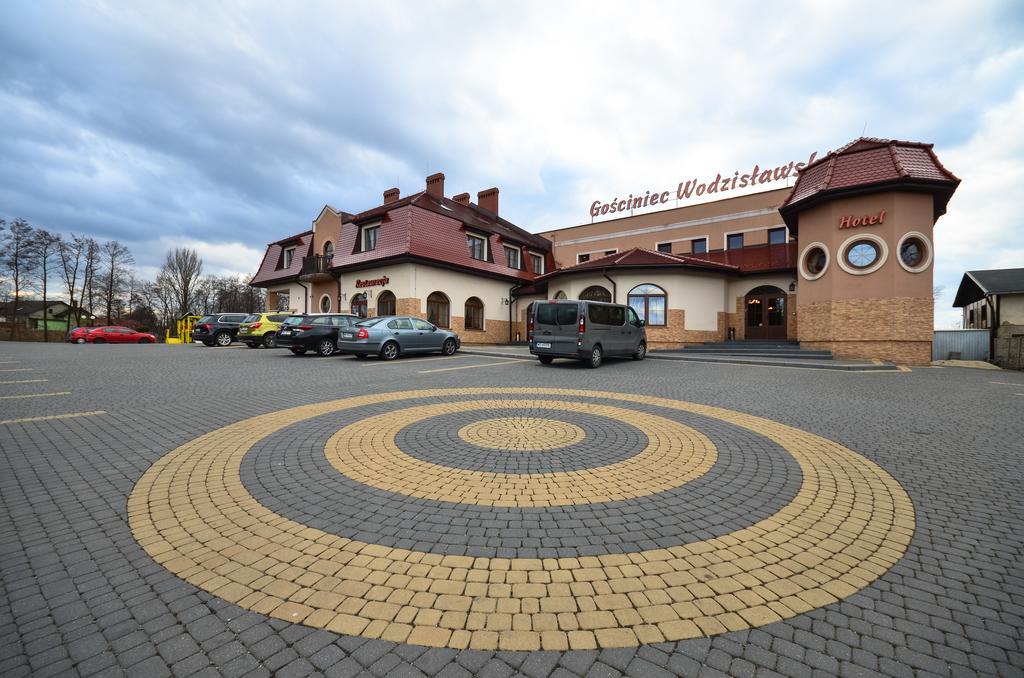 Gosciniec Wodzislawski Wodzisław Śląski Bagian luar foto